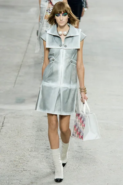 Look 47